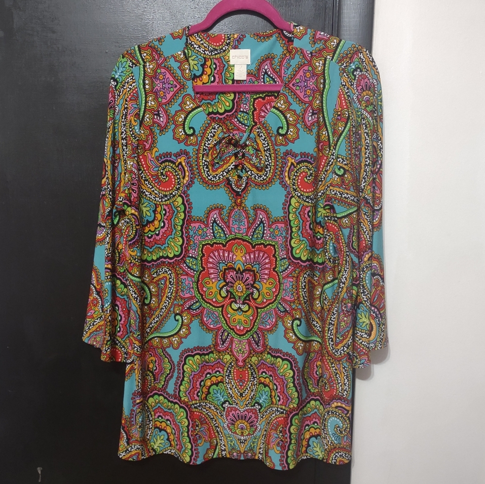 Chico's Blue and Pink Graphic 3/4 Sleeve Blouse